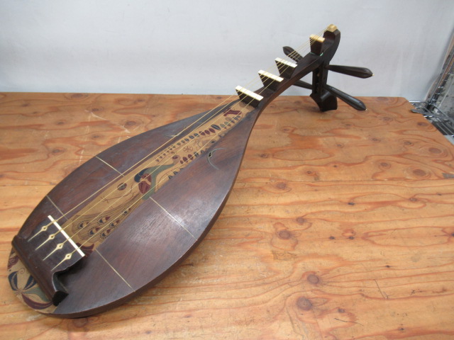 薩摩琵琶の四弦四柱をお買取りしました！