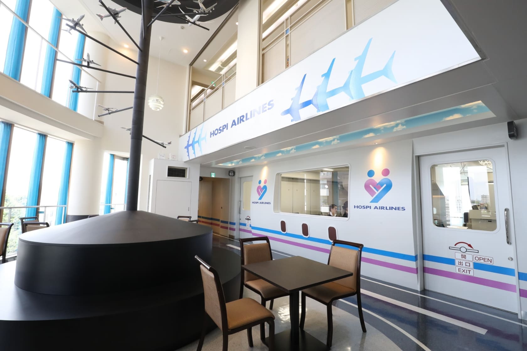 リアルな実習室｜学校案内｜エアライン・鉄道・ホテル・テーマパーク