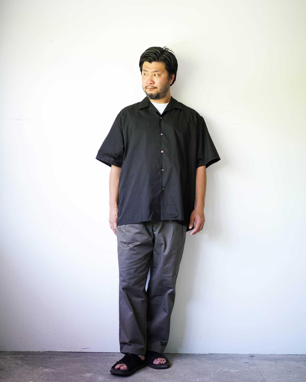 Tranescent / 2 Tuck Chino Cloth Pants -Charcoal Gray