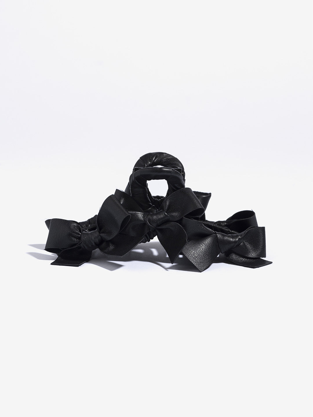 Leather Ruban Clip in Black – TRESSE公式サイト