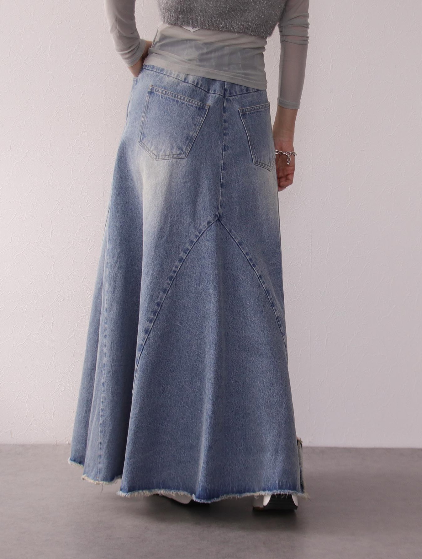 デニムフレアスカート｜スリーフォータイム｜ショップニュース