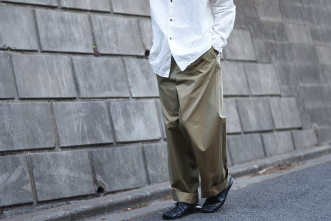 AURALEE -FINX CHAMBRAY BELTED WIDE PANTS- | twelve blog