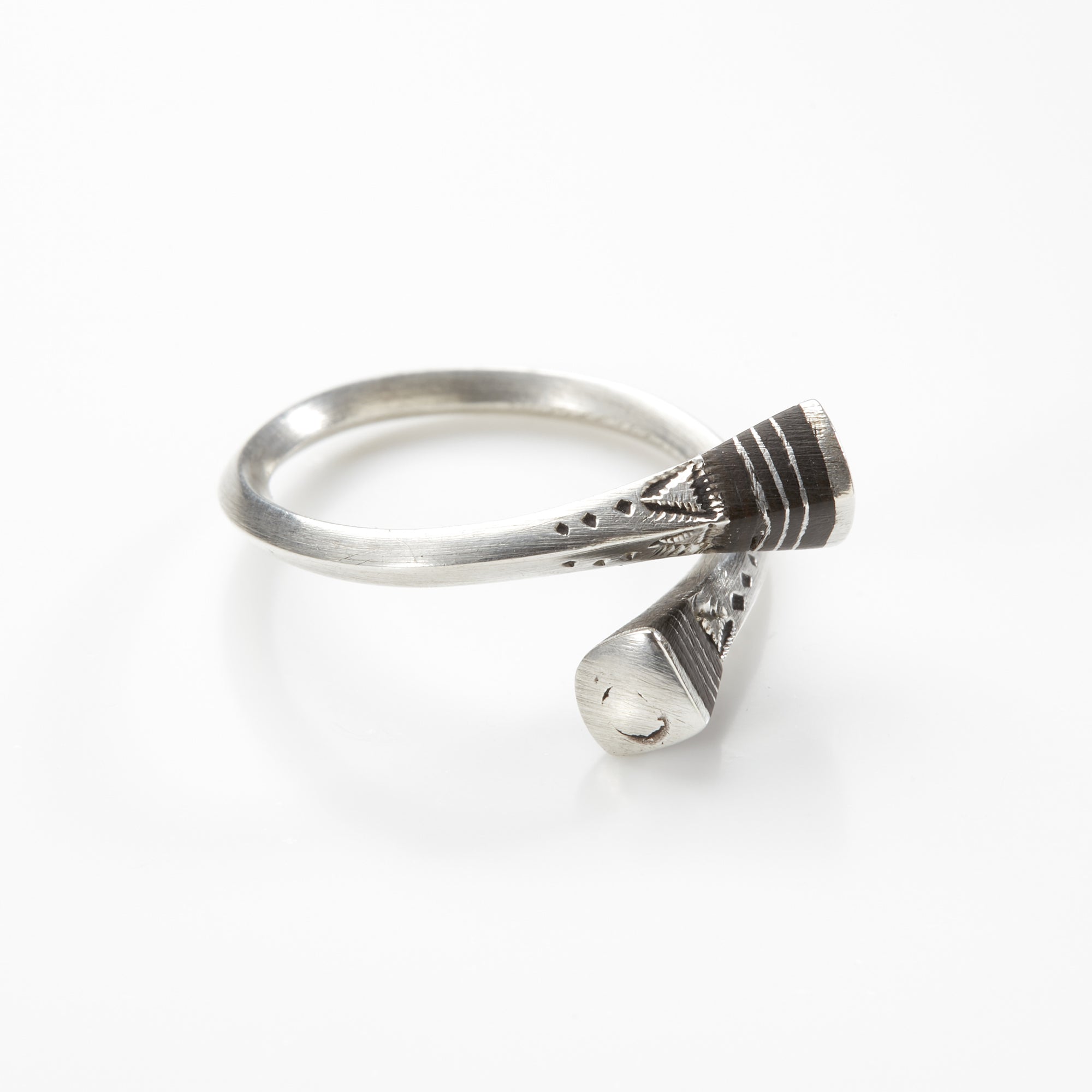 TAFOUKT TISSGHT タフォクトティサット – Adawat'n Tuareg