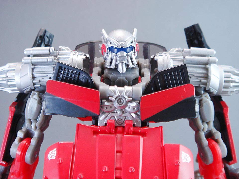 レビュー：TFダークサイドムーン レッドフット: 超偏見超変形