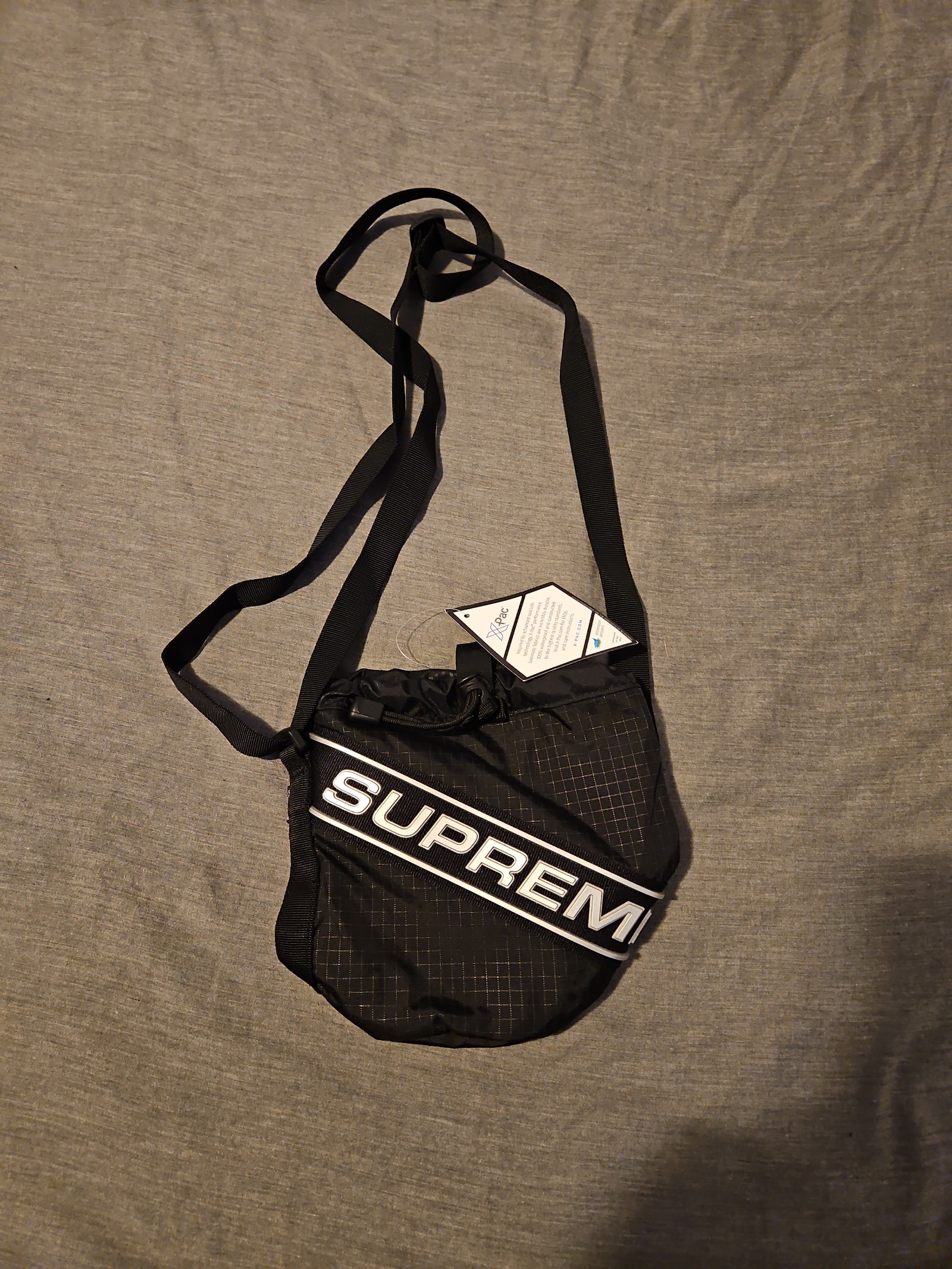 Supreme Small Cinch Supreme Small Cinch Pouch Pouch