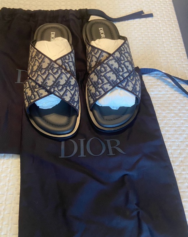 New in box Men's Dior M Sahara Criss Cross | Mercari