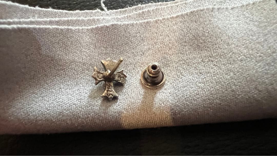 Authentic] 【正規】CHROME HEARTS CH Cross Studs Piace CHROME