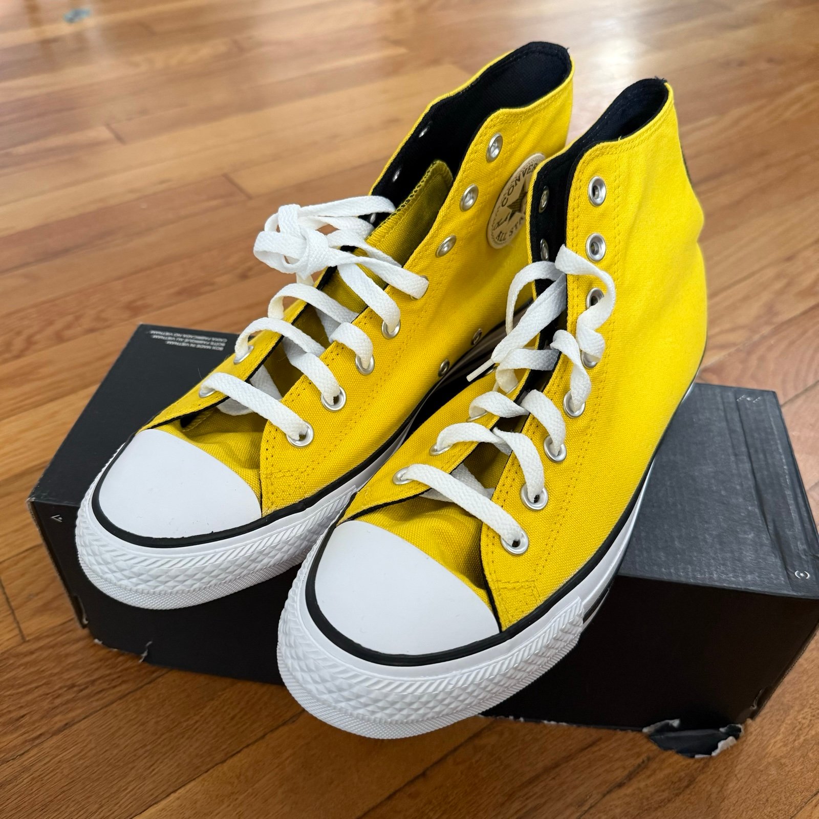 Converse Chuck Taylor All Star Hi sneakers | Mercari