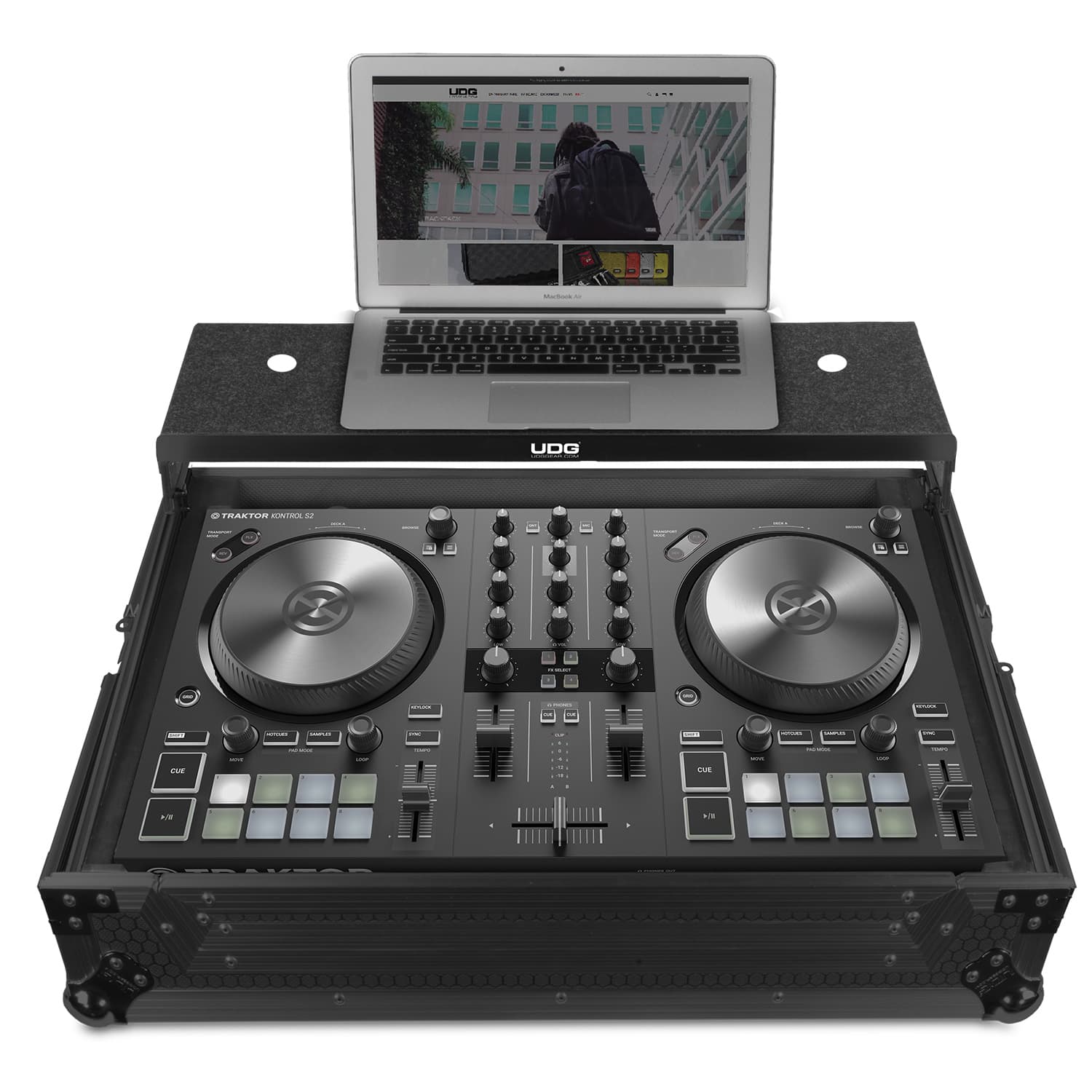 UDG Ultimate Flight Case NI Traktor Kontrol S2 MK3 Black Plus
