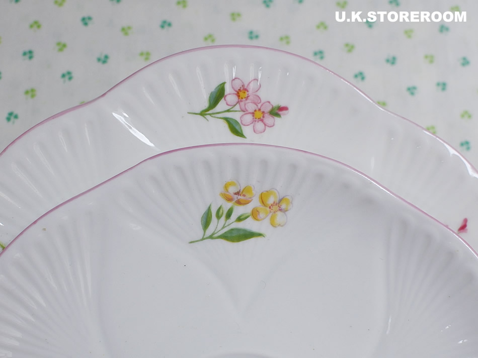 UKストアルーム SH068 Shelley シェリー ワイルドフラワー ティートリオA