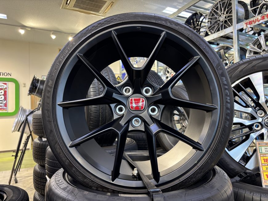 👆大宮バイパス店在庫情報👆FL5 シビックタイプR 純正 19インチセット