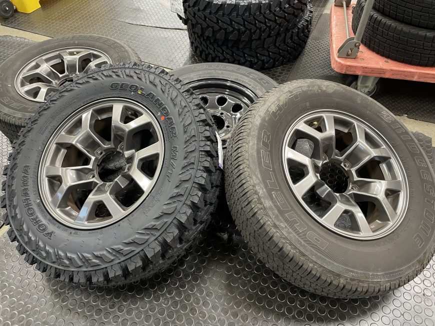 JB74ジムニーシエラはタイヤを交換するだけでも激変する？！ヨコハマ