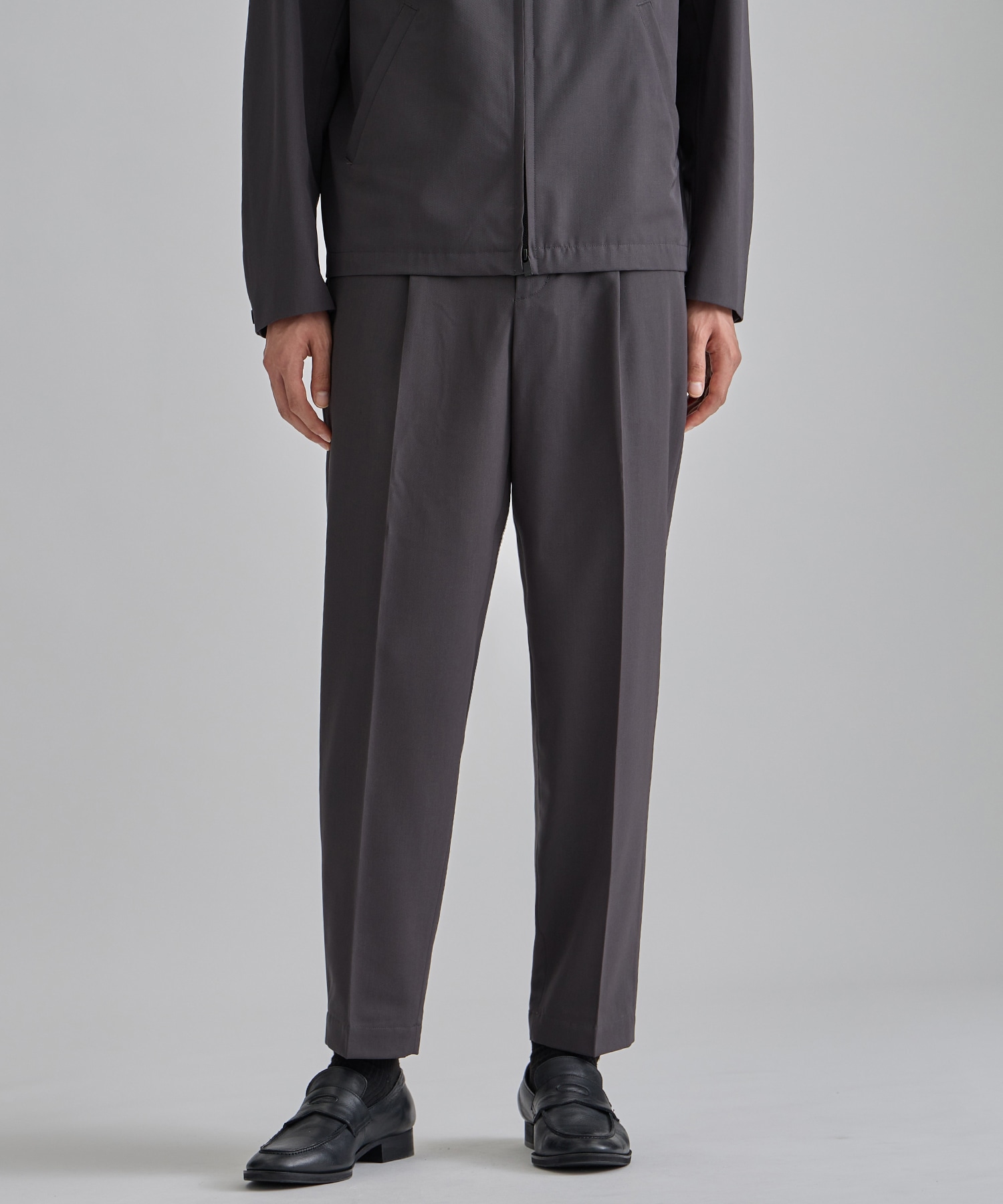 残りわずか｜再入荷なし〉VISTO WOOL ペグトップテーパードパンツ(1