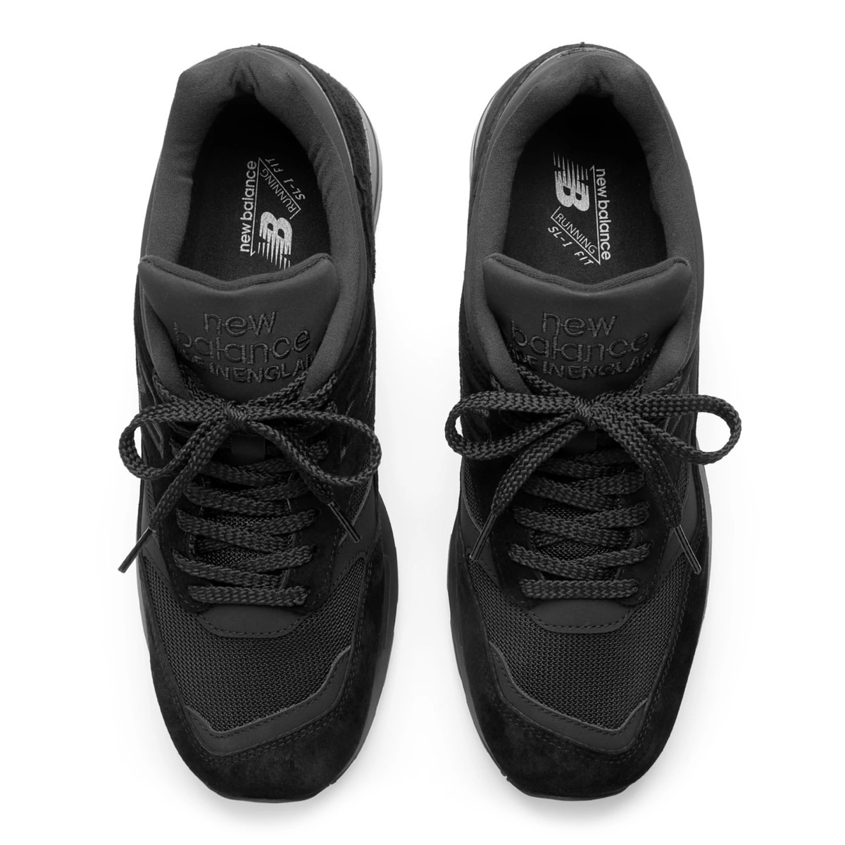 New Balance『1500 “Triple Black”』が国内8月29日より発売［U1500KKL