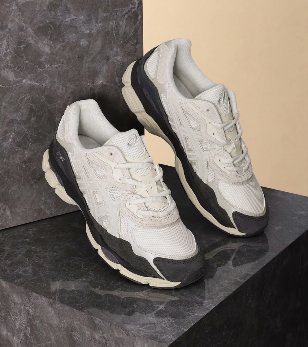 ASICS GEL-NYC “White/Smoke Grey”が国内8月7日より発売［1203A383.111