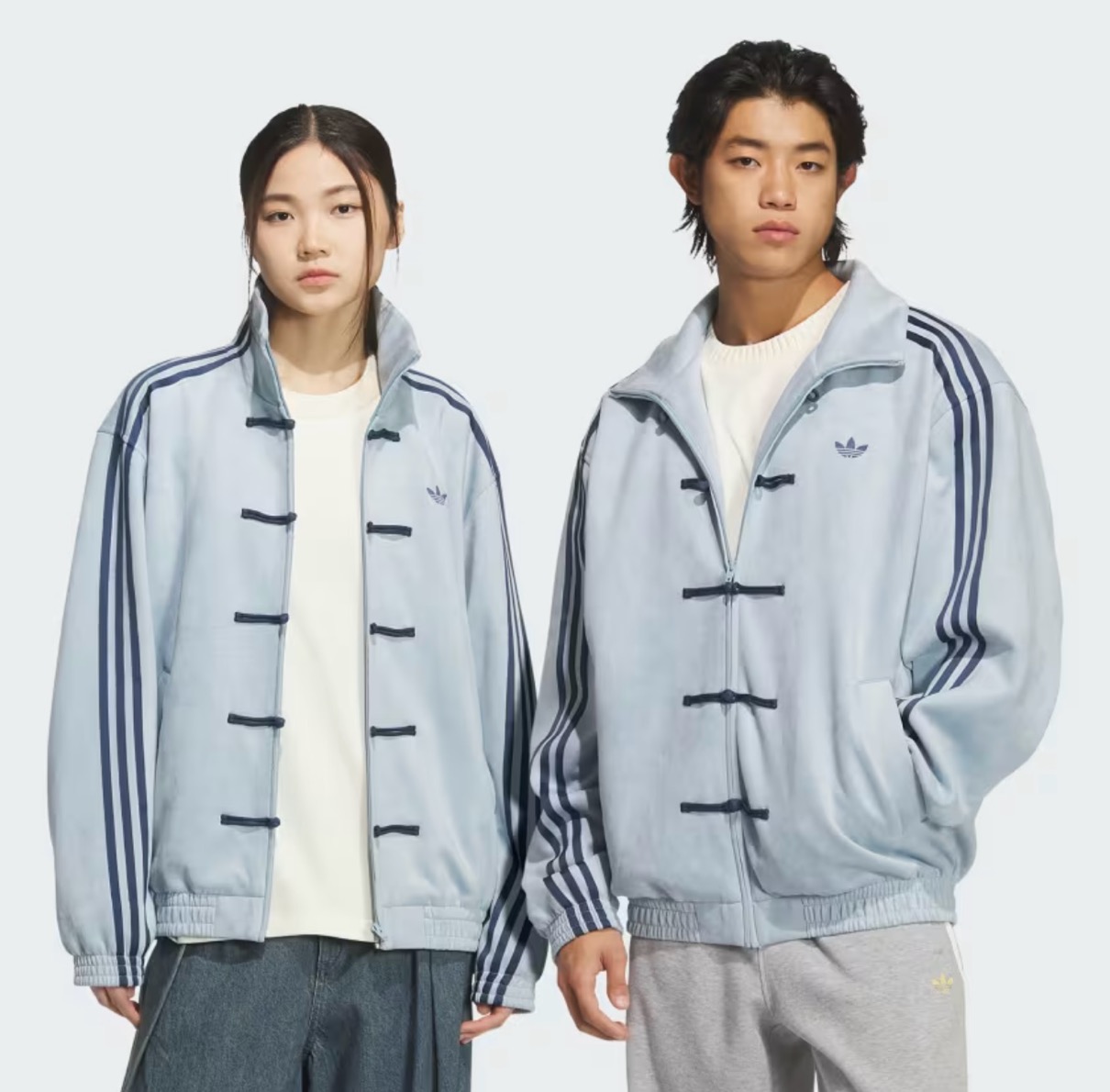 話題を呼んだ adidas チャイナトラックトップが国内発売開始［JY8275