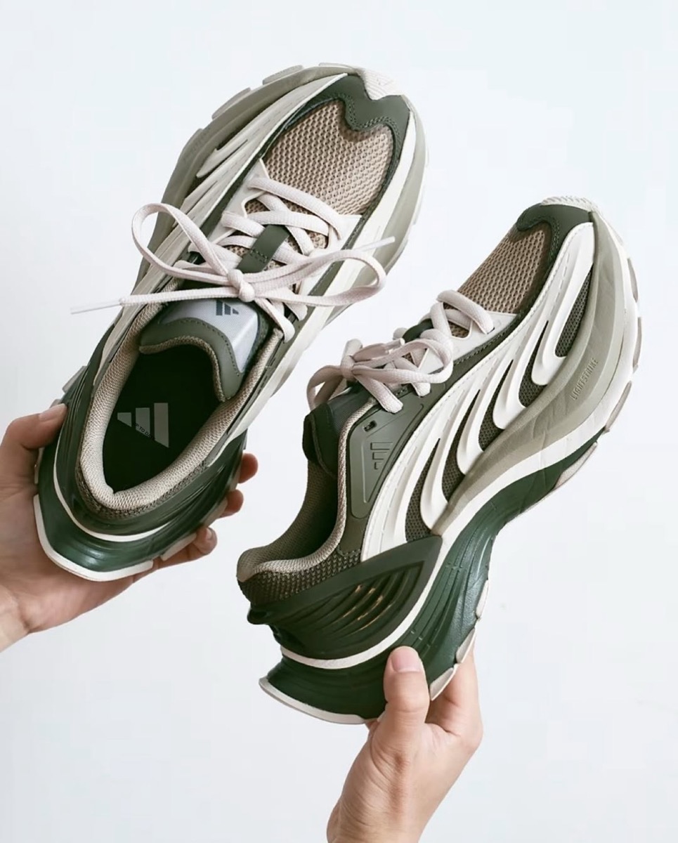 adidas 新型スニーカー『XLG Metawave』が順次発売予定 | UP TO DATE