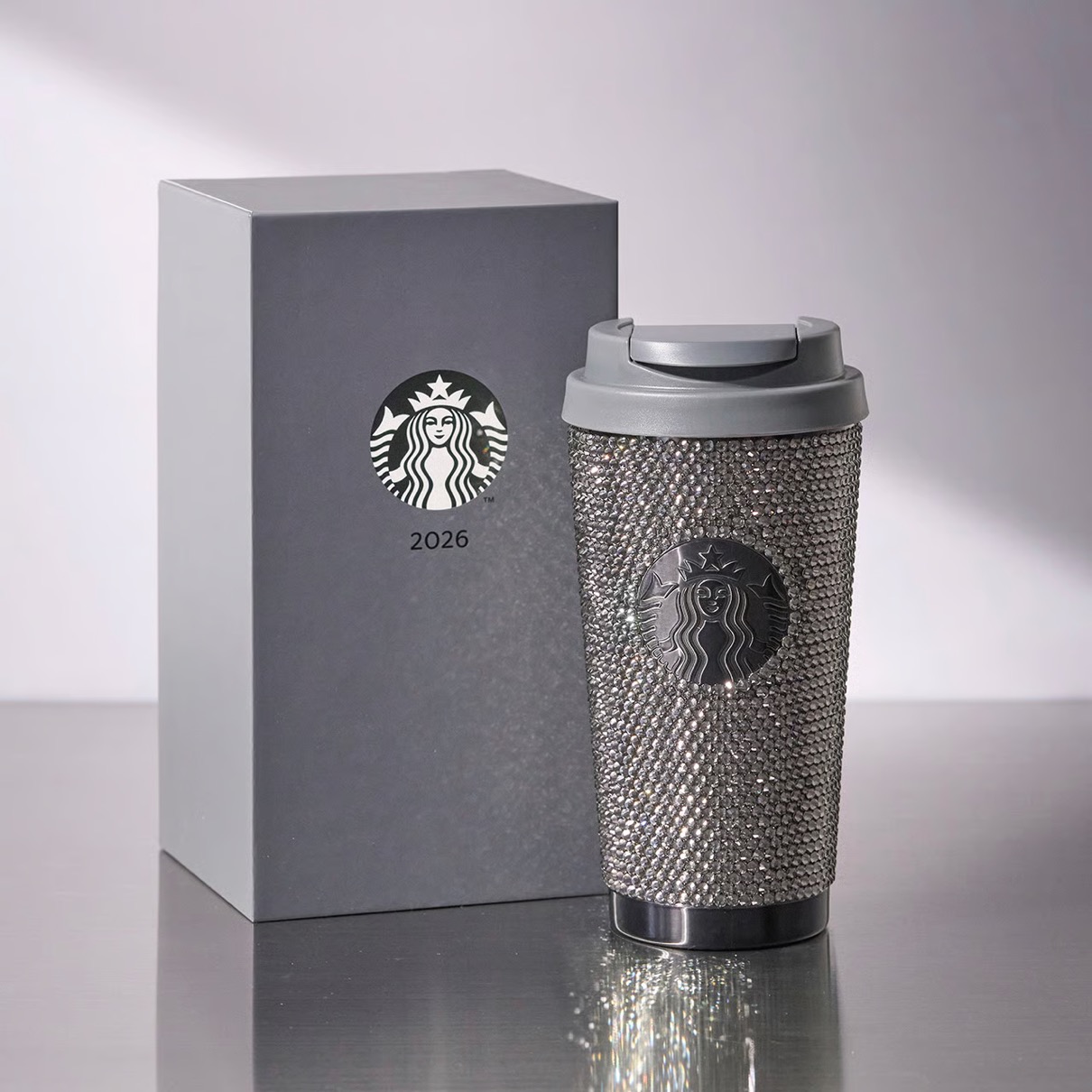 STARBUCKS『スターバックス福袋 2026』が国内11月4日より抽選販売
