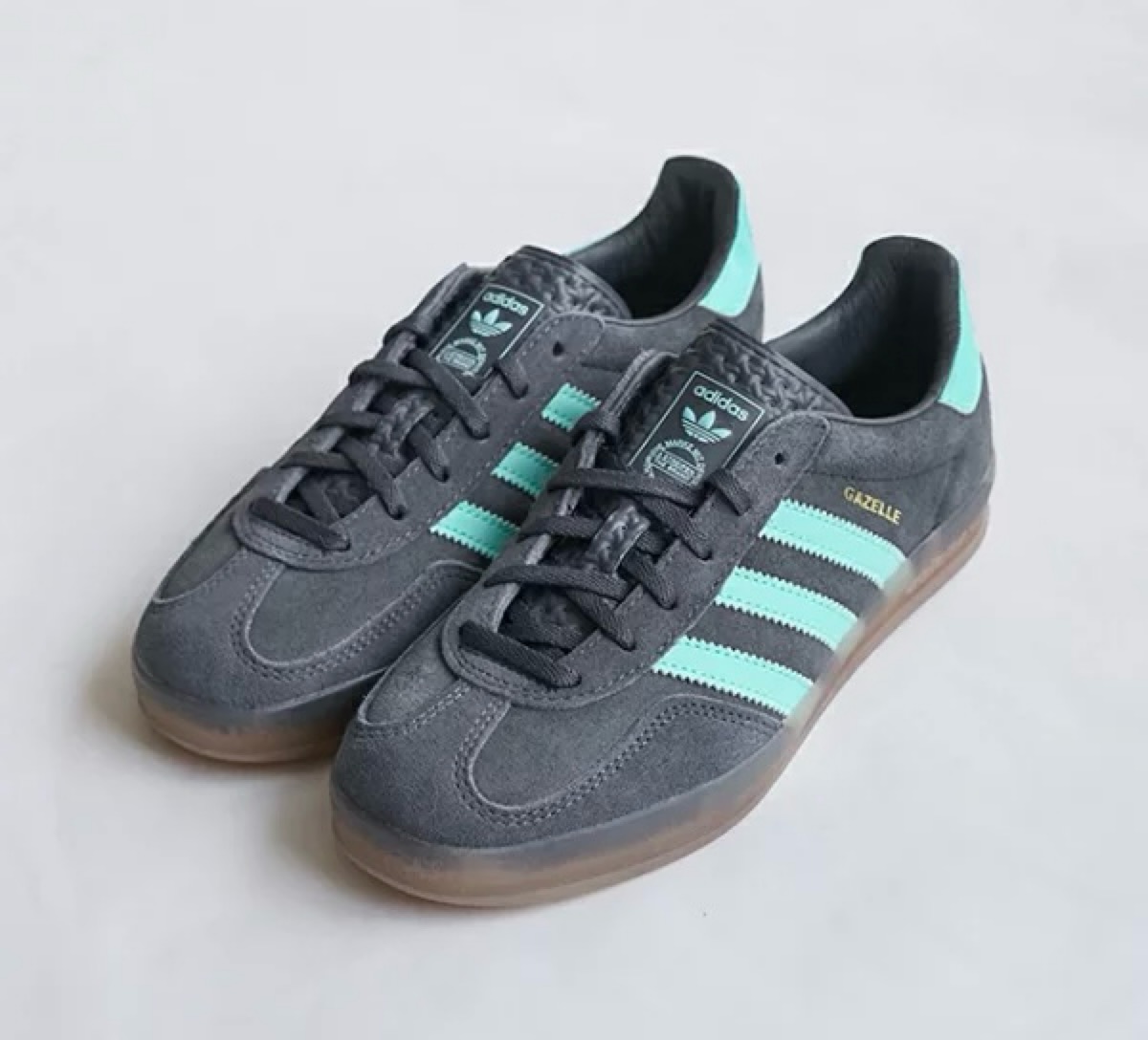 adidas GAZELLE INDOOR “Shadow Navy / Legend Ink”が国内11月10日より