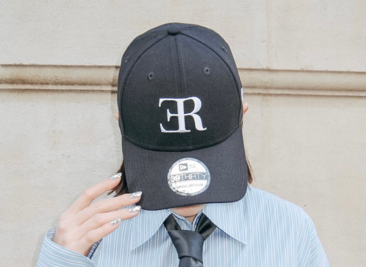 ER × New Era コラボキャップ『39THIRTY』が国内2月14日に再販 | UP TO