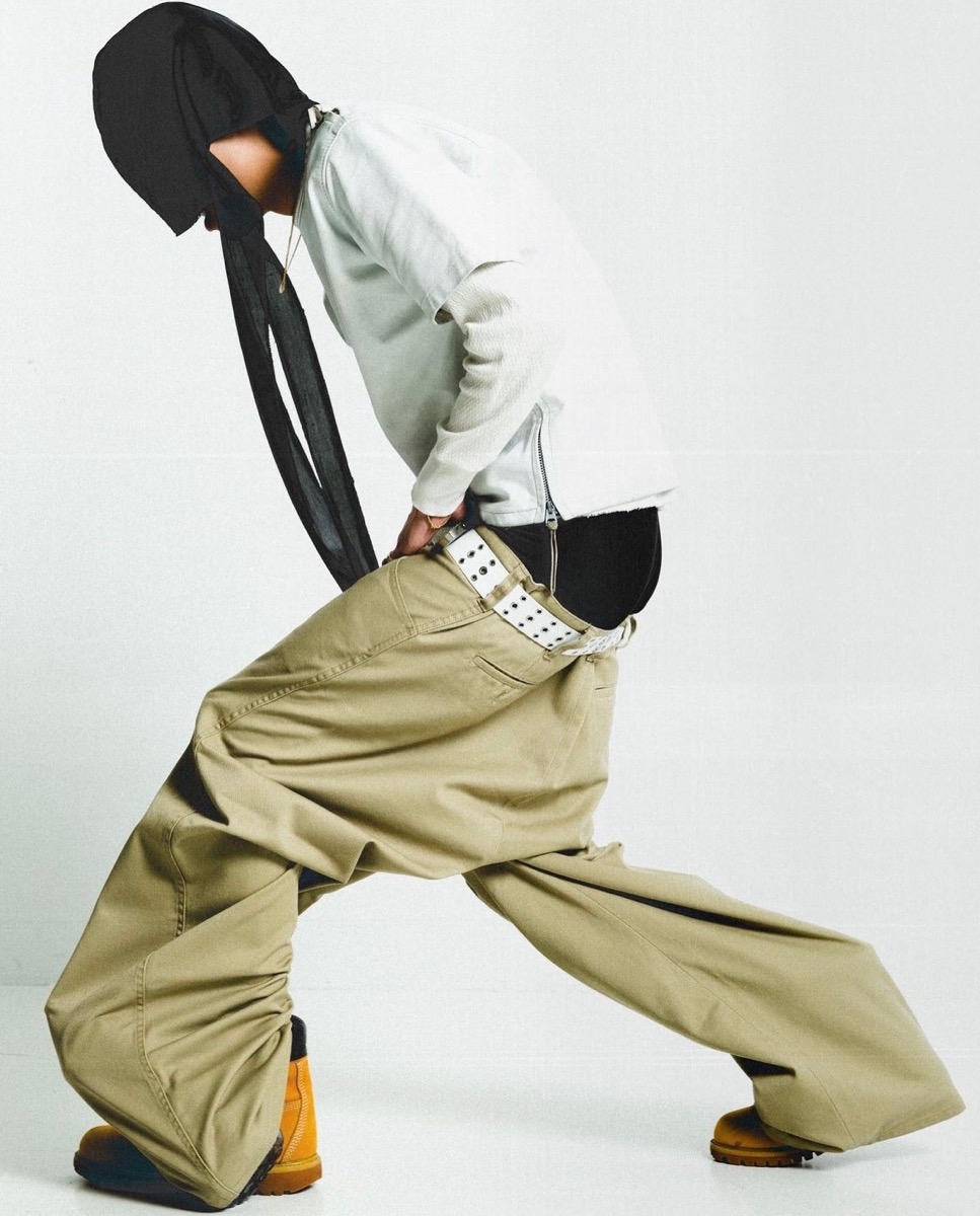 Dickies × FUTURE ARCHIVE 別注バギーパンツが国内12月4日より通販開始