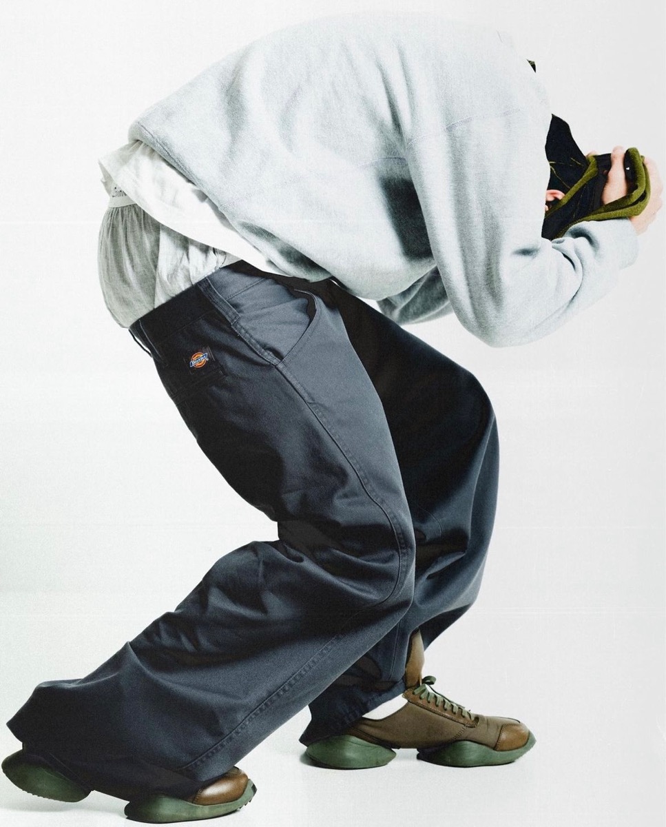Dickies × FUTURE ARCHIVE 別注バギーパンツが国内12月4日より通販開始