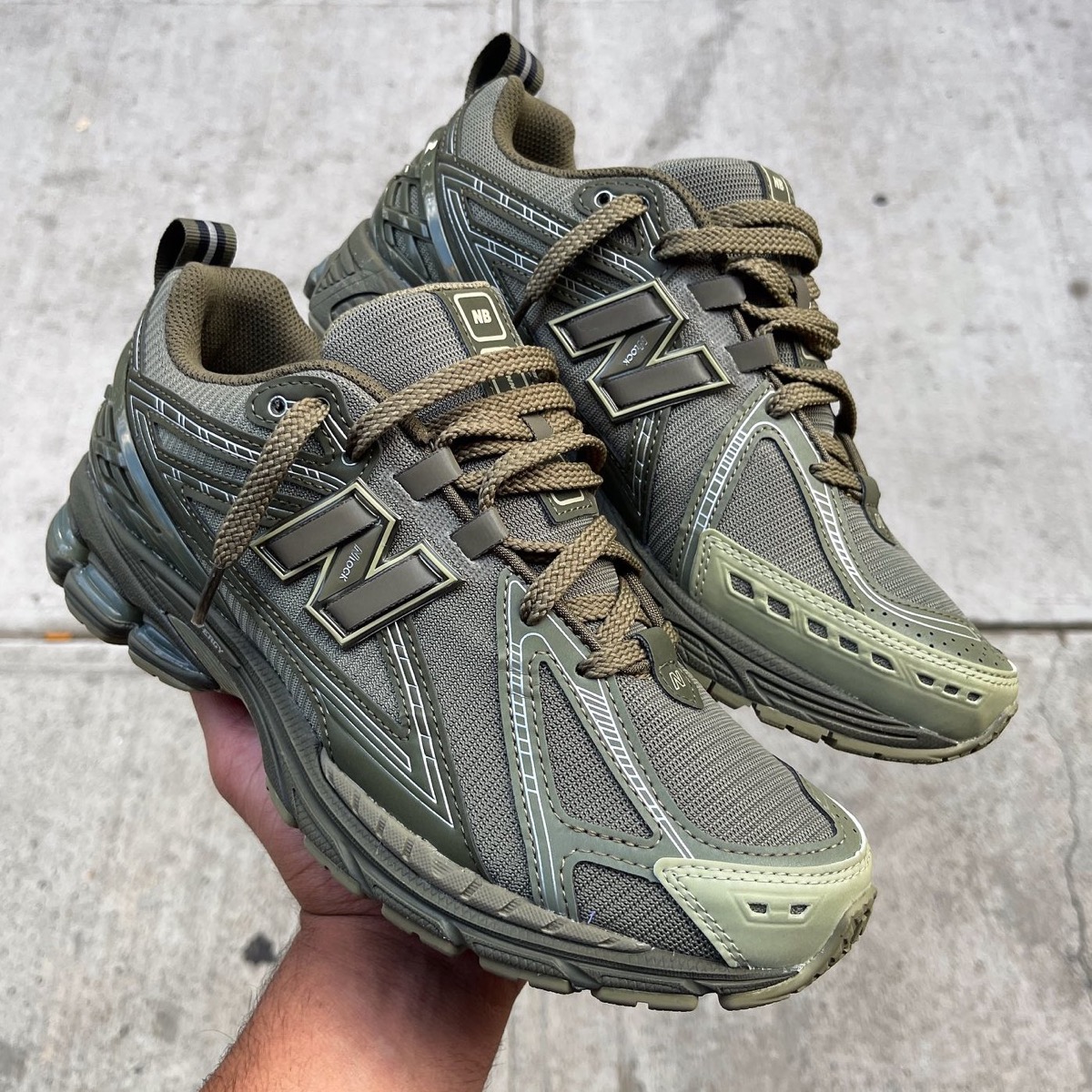 New Balance 1906R “Dark Moss/Covert Green”が国内11月17日に発売