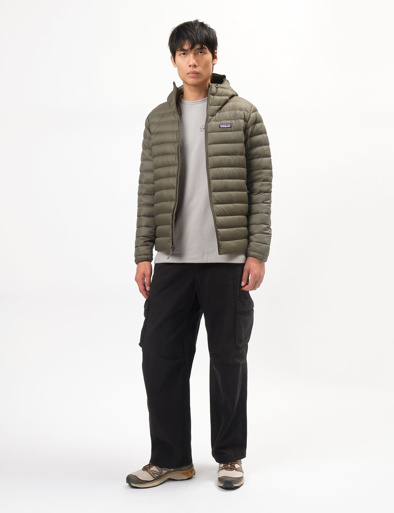 Patagonia Down Sweater Hoody - Pine Needle Green | Urban Excess