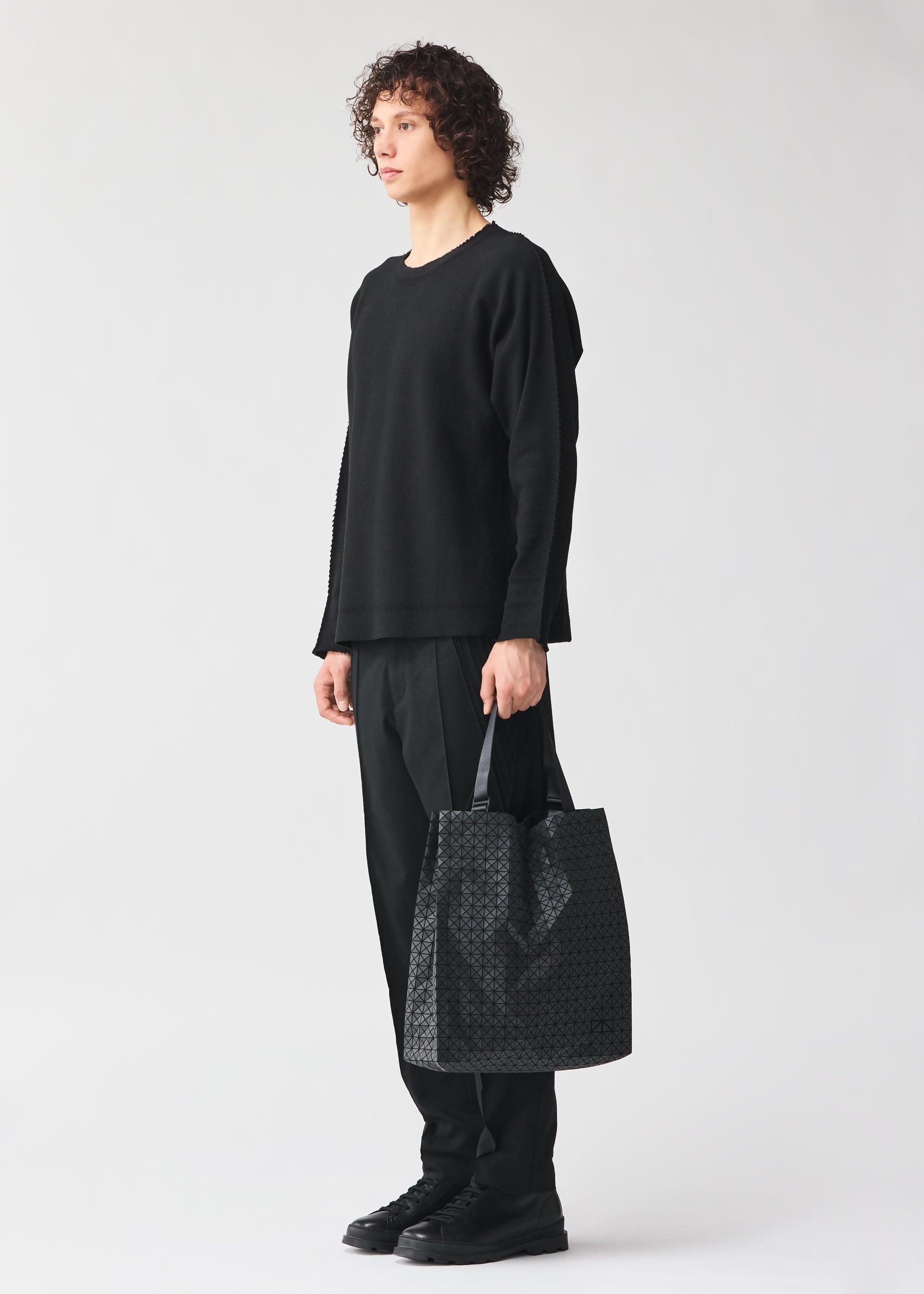 CART S – ISSEY MIYAKE ONLINE STORE