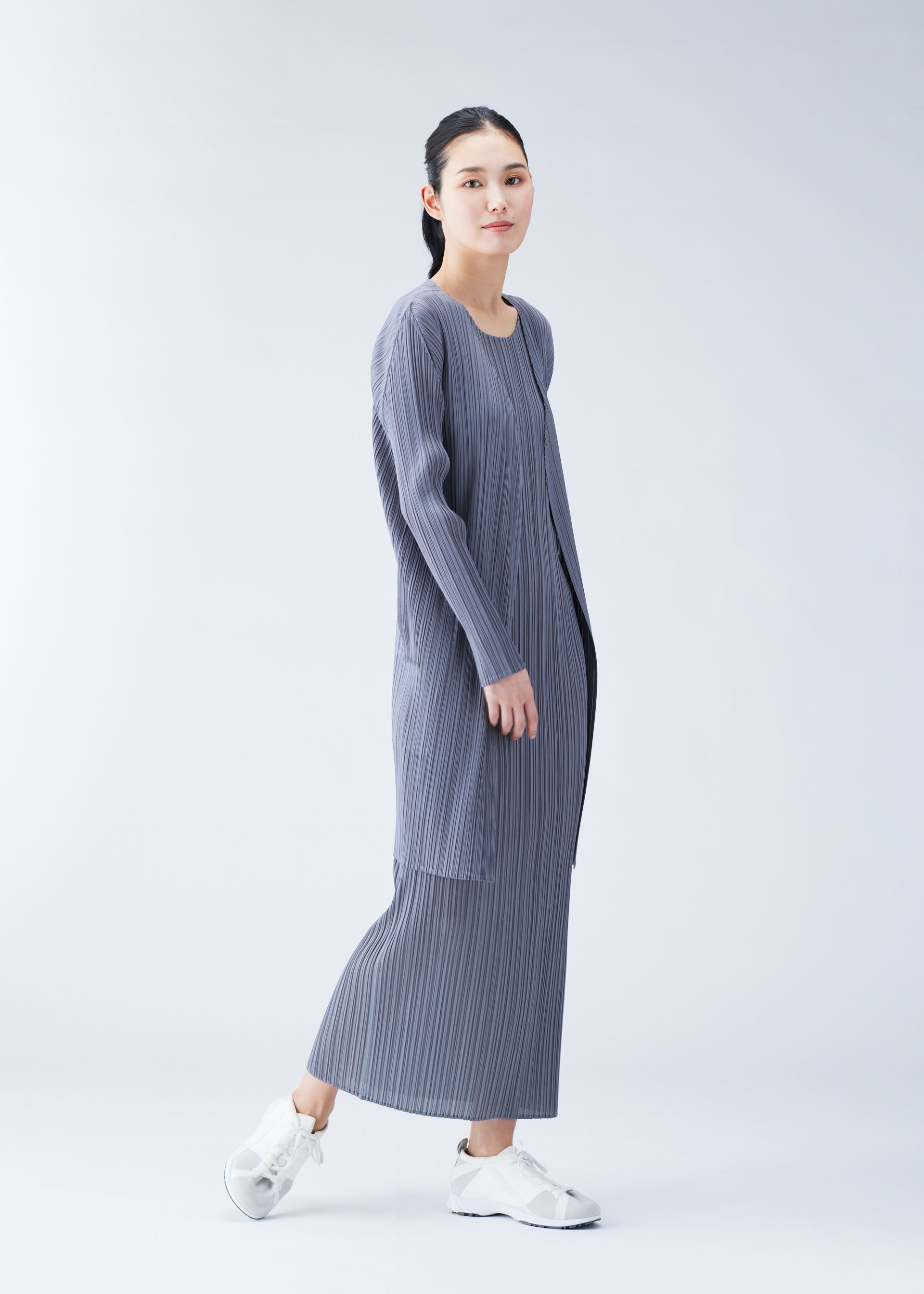 BASICS – ISSEY MIYAKE ONLINE STORE