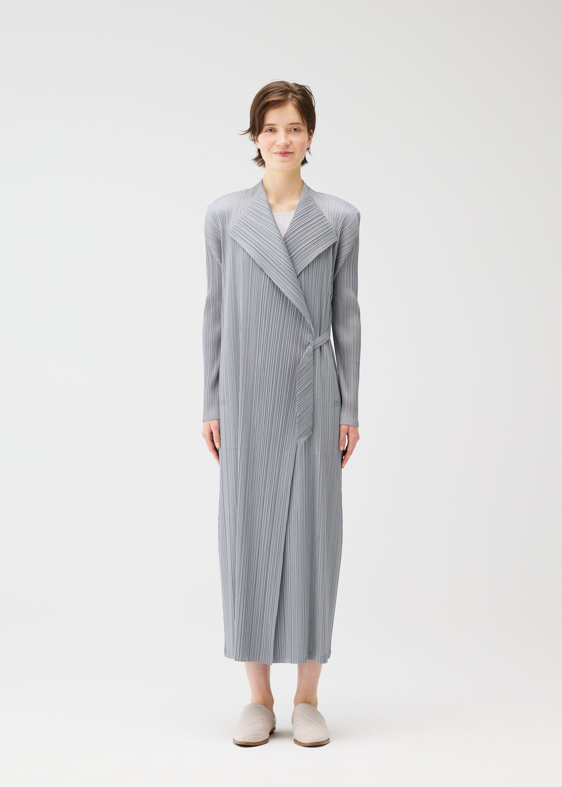 PLEATS PLEASE ISSEY MIYAKE – ISSEY MIYAKE ONLINE STORE