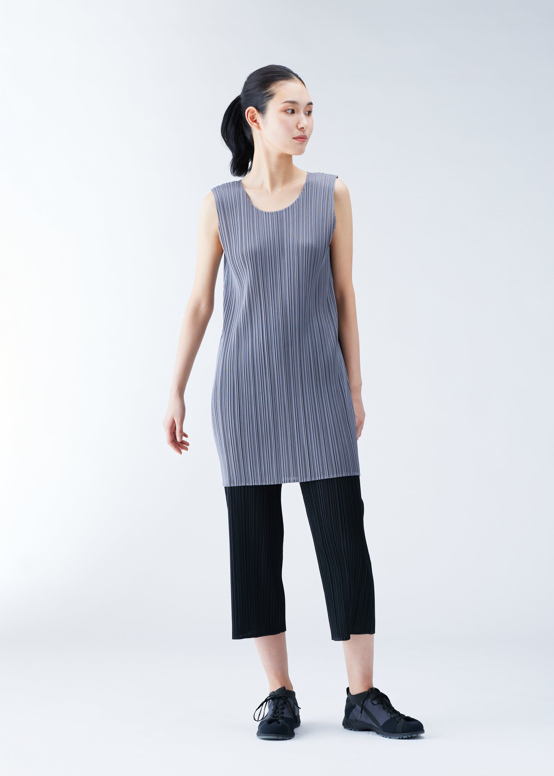 BASICS – ISSEY MIYAKE ONLINE STORE