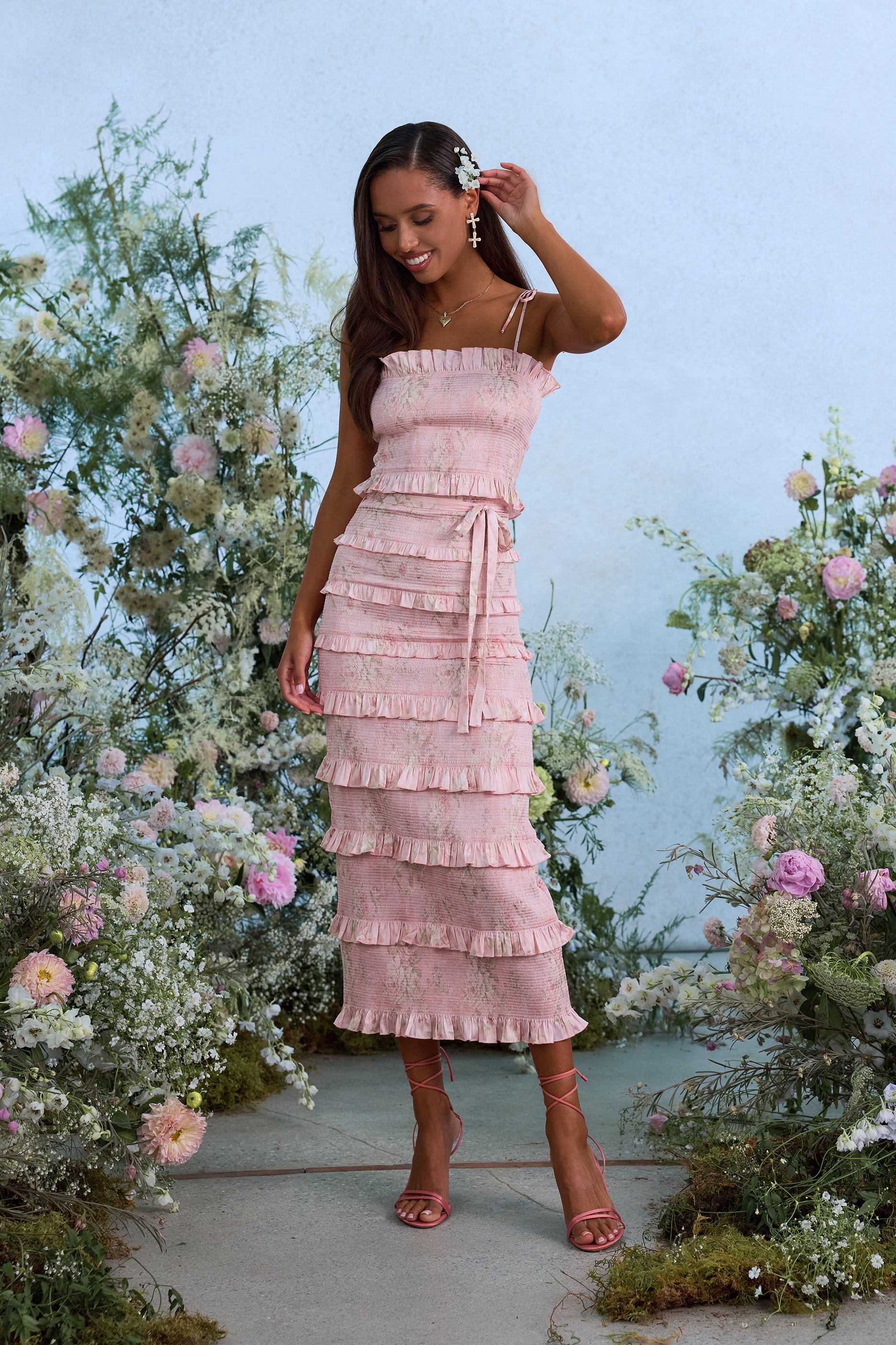 The Lily Dress in Light Pink Tapestry Rose – V. Chapman