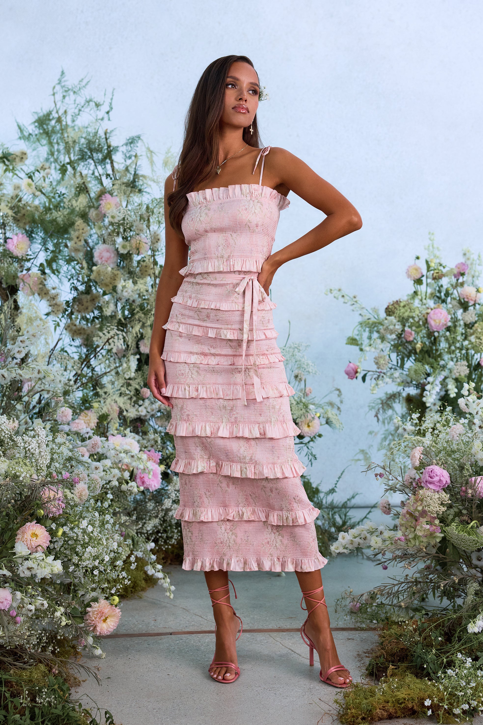 The Lily Dress in Light Pink Tapestry Rose – V. Chapman