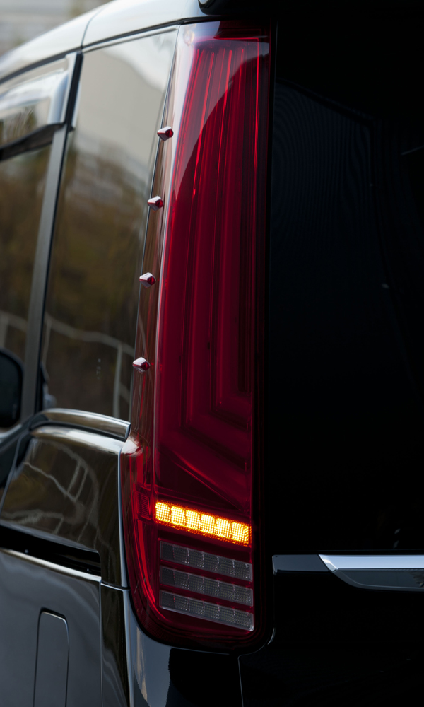 80系 ノア ヴォクシー エスクァイア JEWEL LED TAIL LAMP REVO｜製品