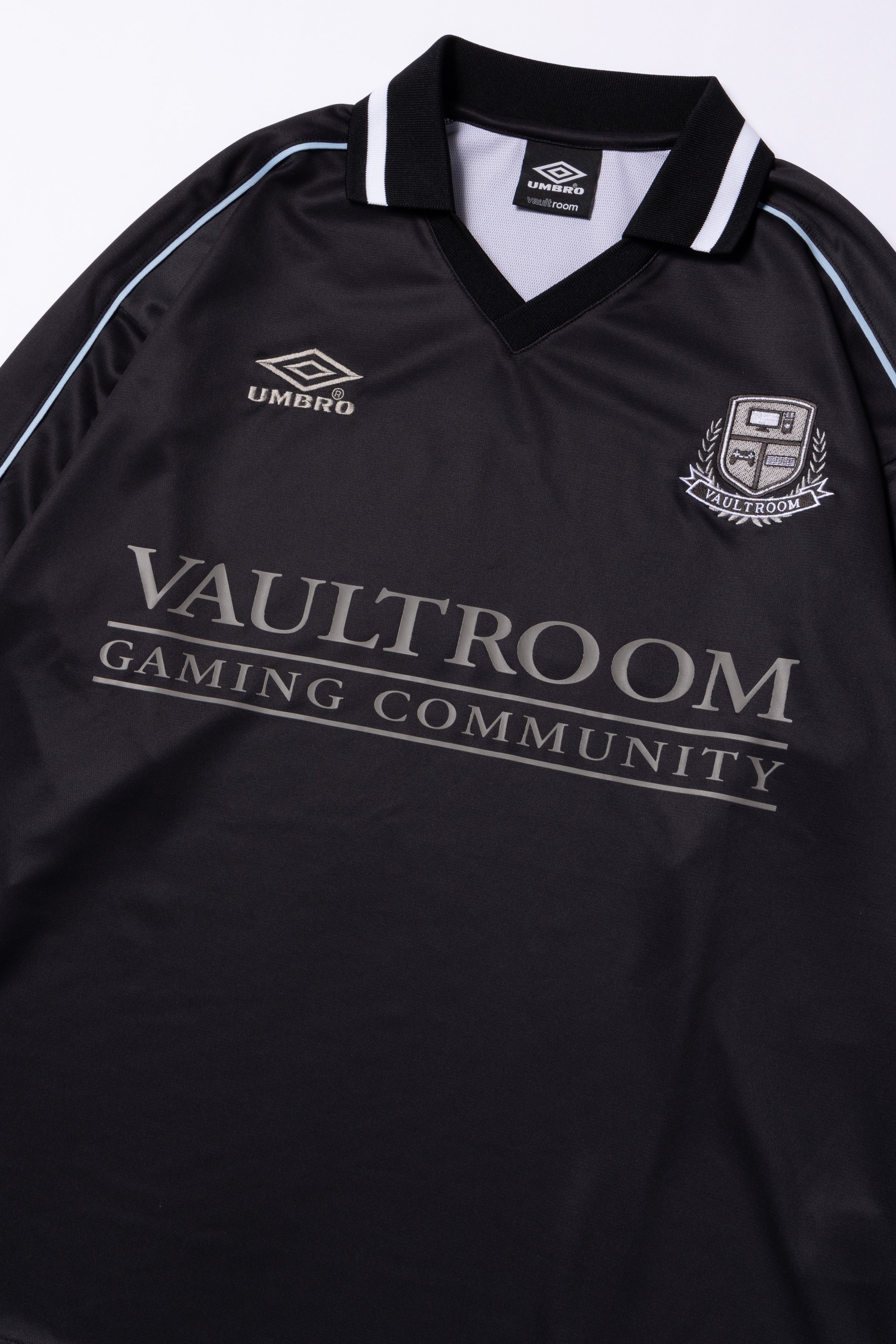 VR x UMBRO GAME SHIRT – VAULTROOM