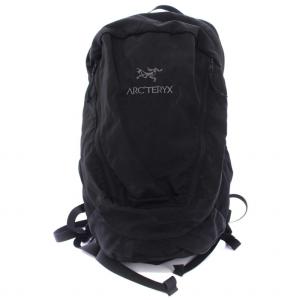 MANTIS 26 リュックサック バックパック デイバッグ ロゴ刺繍 ナイロン