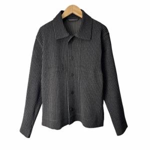 イッセイミヤケ（T.）】プリーツ長袖シャツ（M）ブラック×カーキブラウス