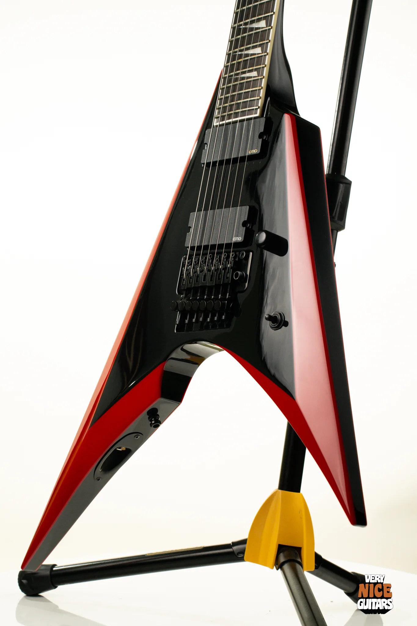 E-II ARROW 7 Babymetal – Very Nice Guitars