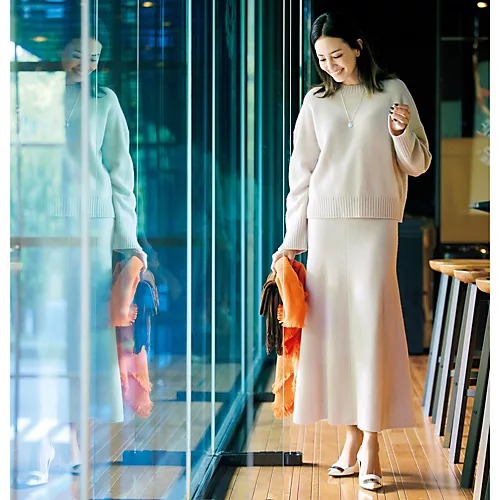 華組 梁瀬理砂さん】『raspail for E by eclat 』のニットセットアップ