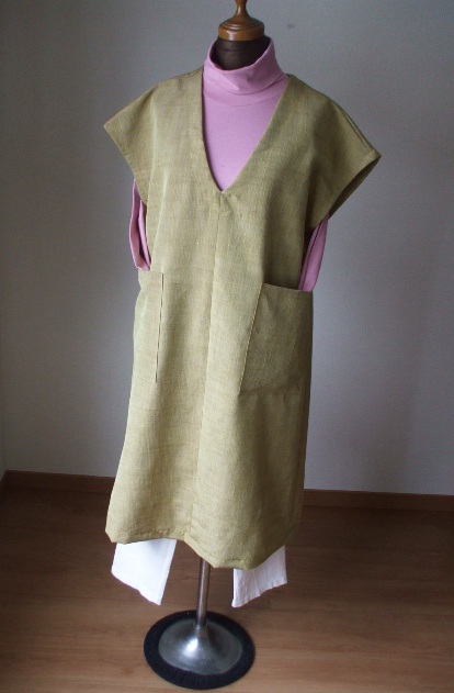 紬の着物からエプロンドレス作りました | 古布和布と着物リメイクの