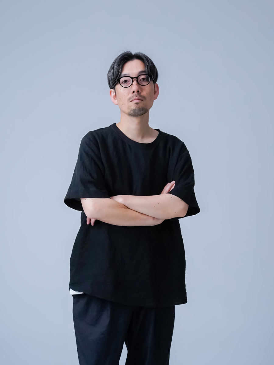 リネントップス】どのシーンも絵になる リネン梨地 胸ポケット ビッグT