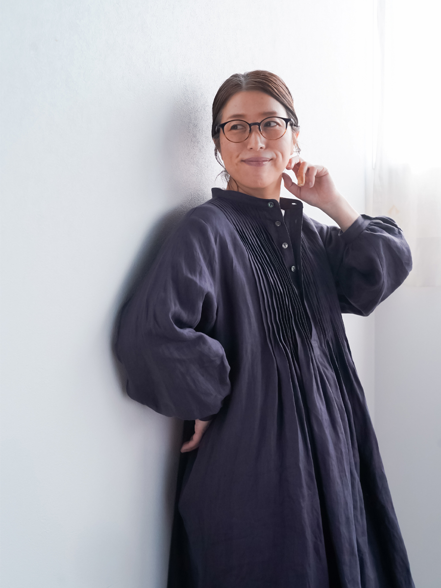 リネンワンピース】琴線に触れるプレミアムリネン ピンタックドレス