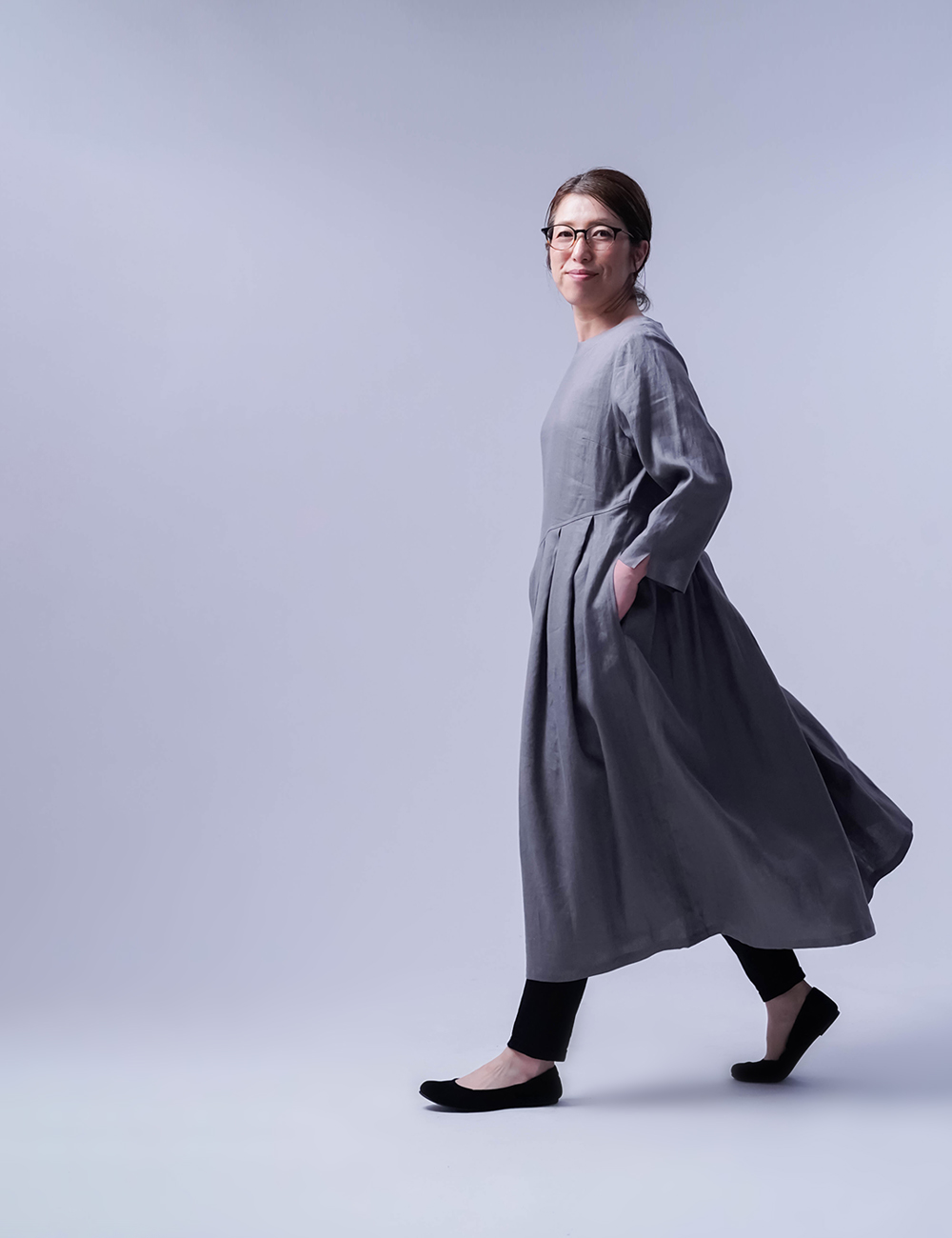 リネンワンピース】wafu 鍵盤タックドレス / 鈍色(にびいろ) a013o-nib1