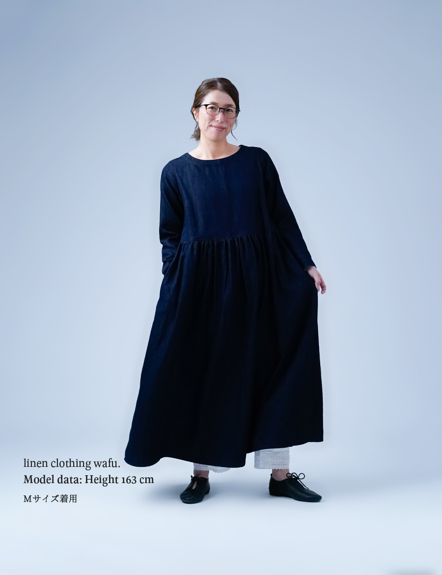 リネンデニムワンピース】歩くとフワッと広がる ギャザードレス