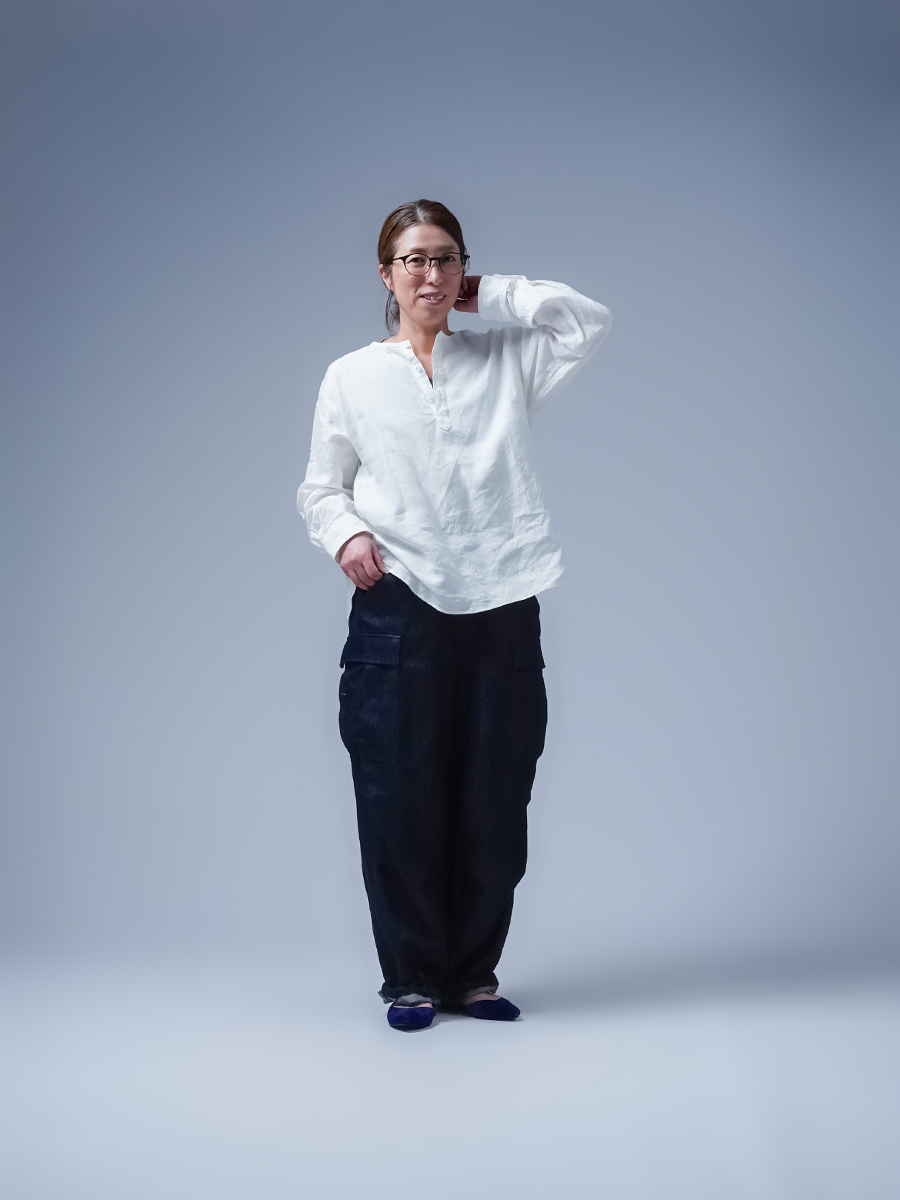 リネンデニム】パンツ好きが惚れ込む! 魔法仕掛けの デニムカーゴ