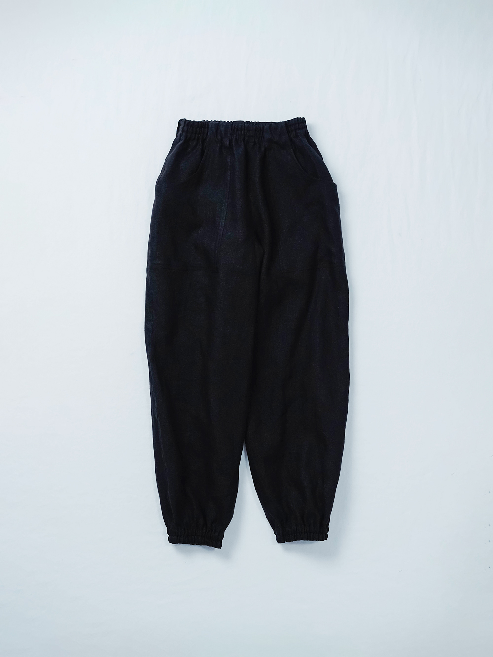 リネンパンツ】動きやすさ全開！快適との両立を目指すもの/ ブラック