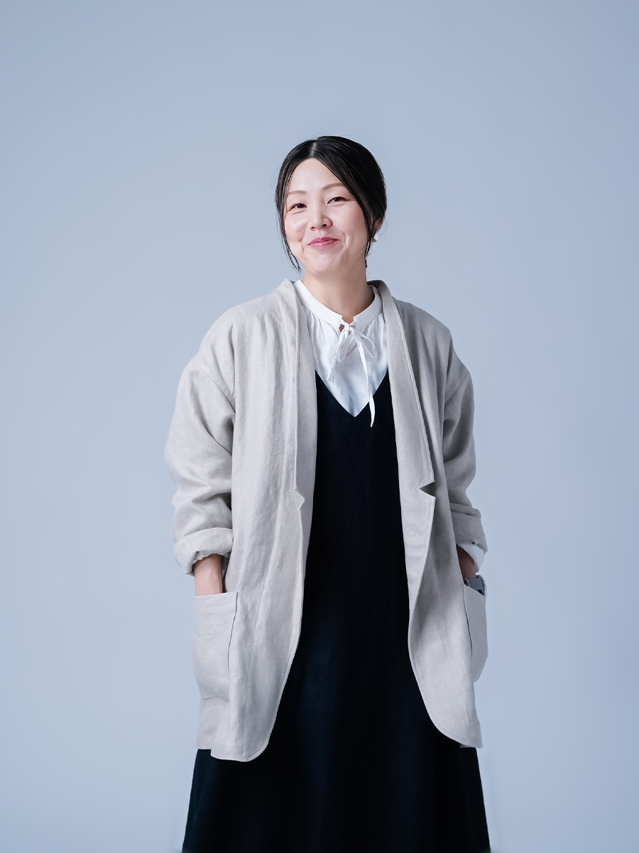 リネンジャケット】曖昧の美学。ヘリンボーンリネン カーディガン