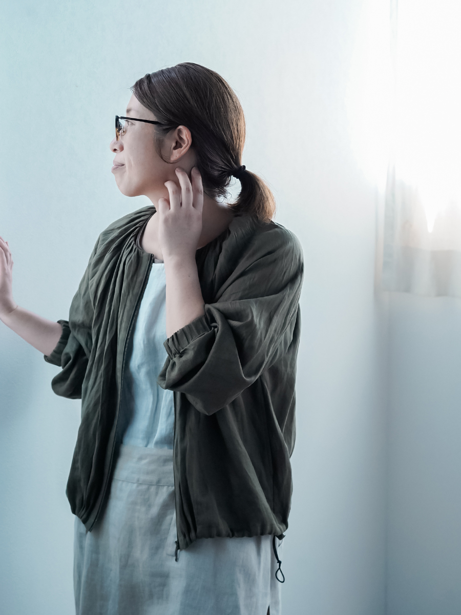 リネンブルゾン】着こなしにそっと寄り添う リネン ファスナー