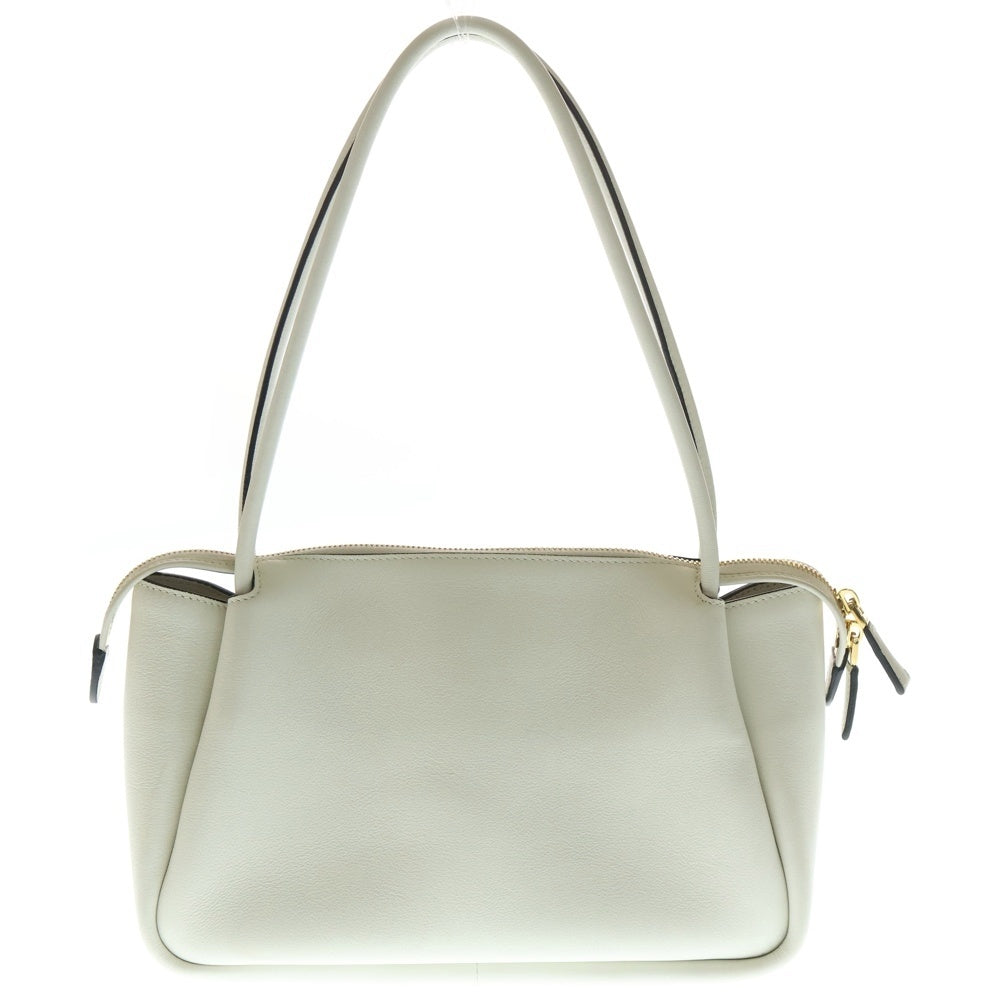 PRADA(プラダ) トライアングルロゴプレート ダーリン ソフトグレイン